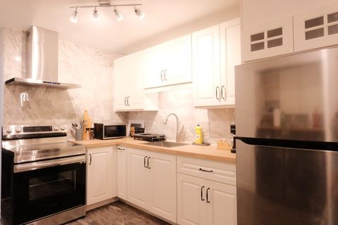 2065 rue St-Timothée, H2L 3P5 — photo 2
