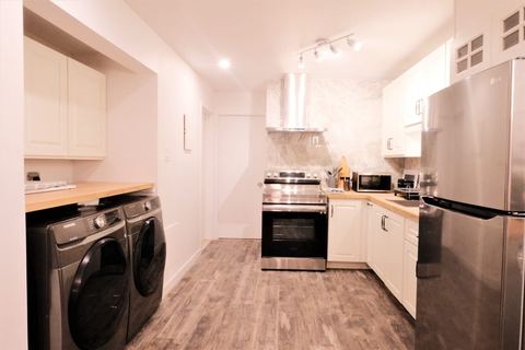 2065 rue St-Timothée, H2L 3P5 — photo 3