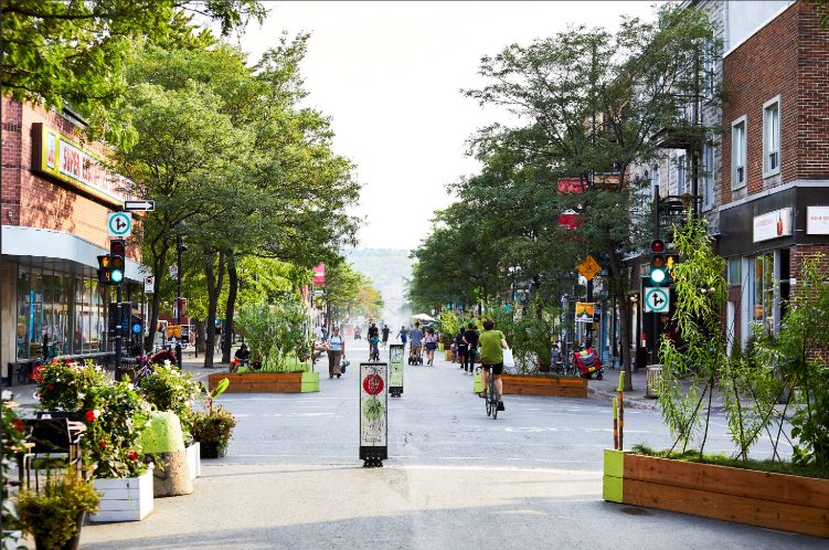 Le quartier — 4656-4672 rue Boyer, H2J3E4