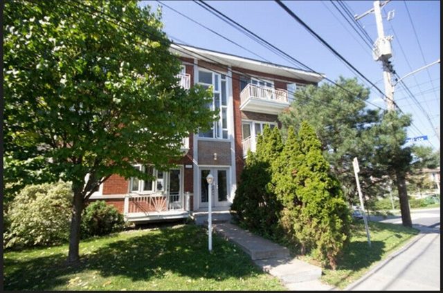 4665 boulevard Gouin Est, H1H1E8